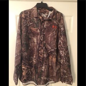 Under Armour All Season Long Sleeve Camo Shirt!